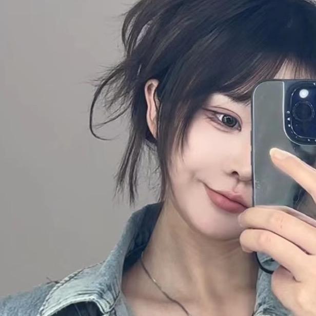 君君教美妆