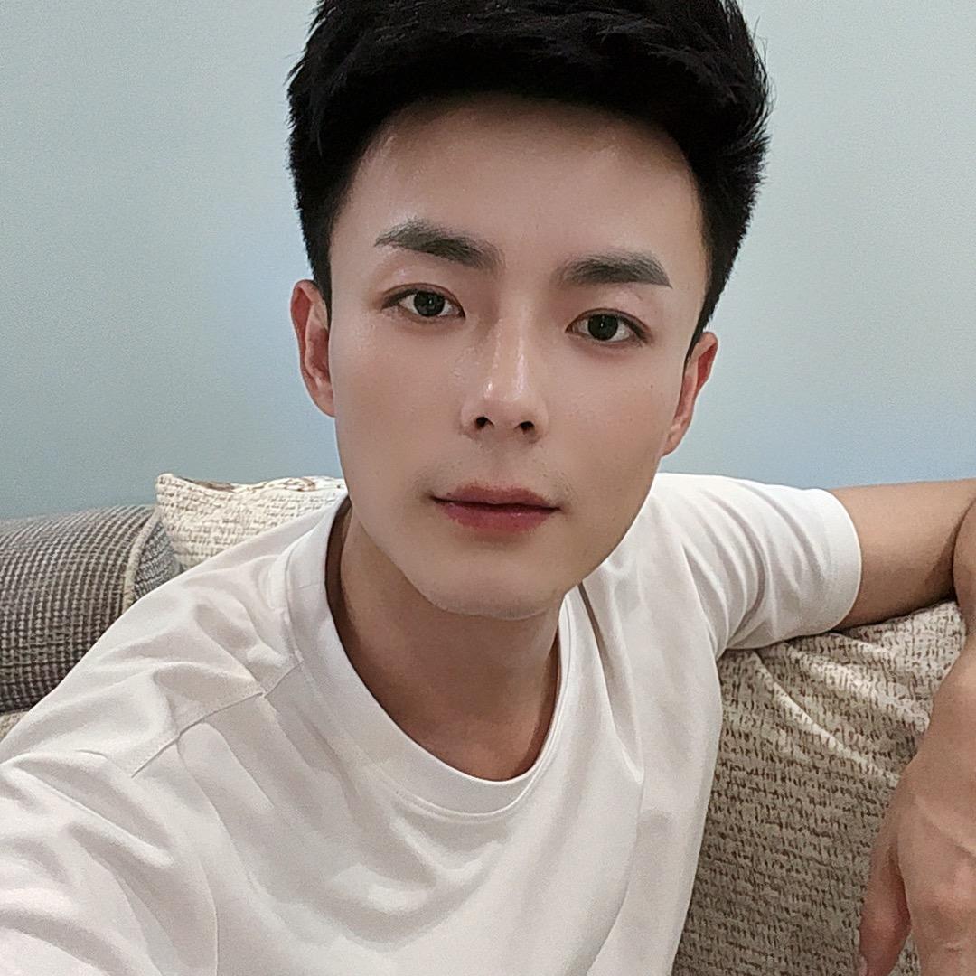 小天哲