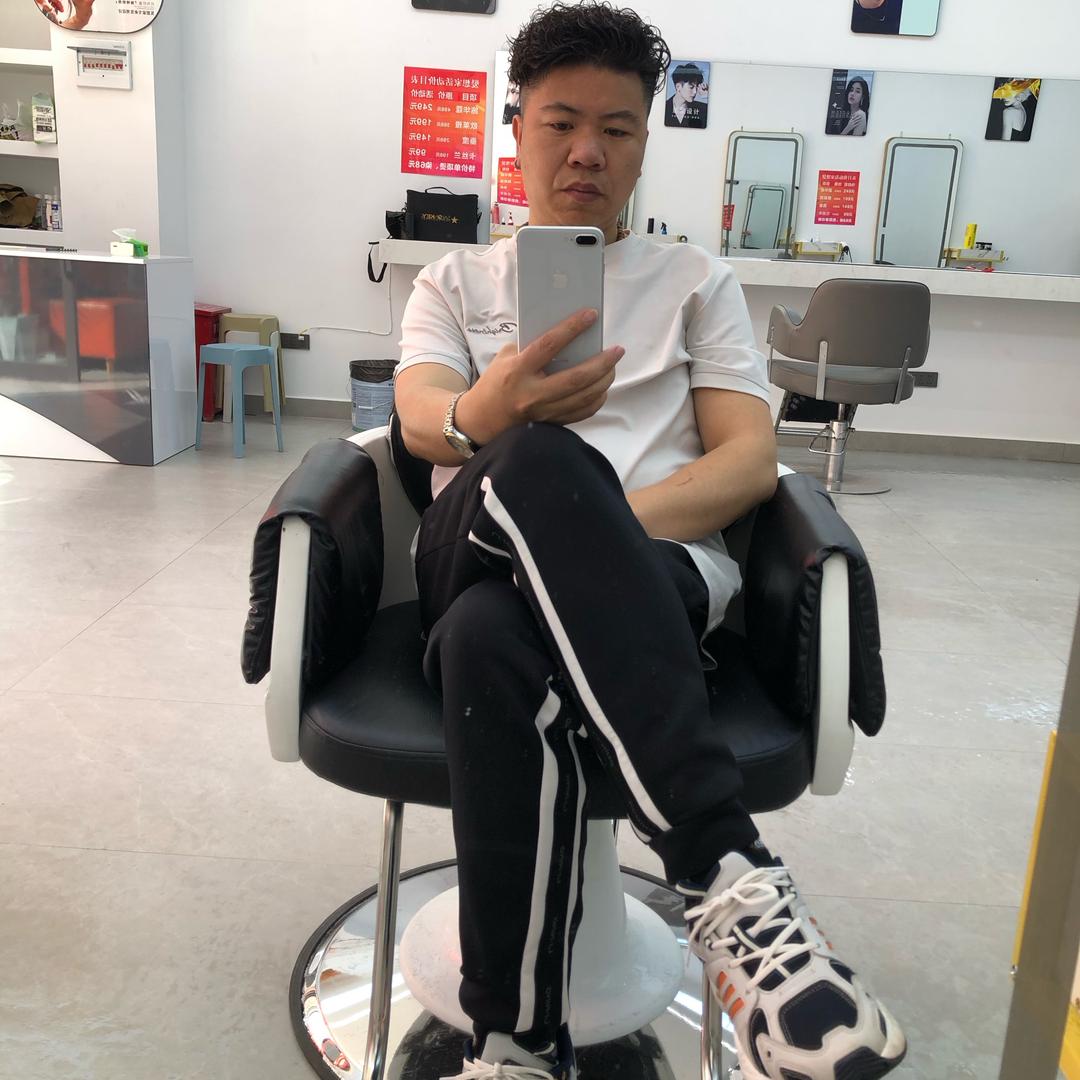 华仔华仔