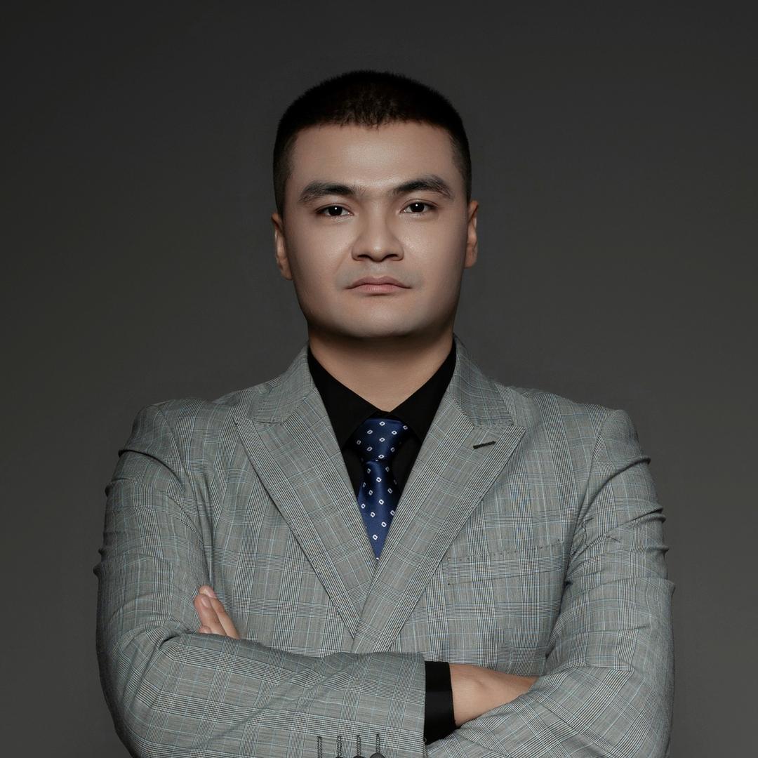 Adil老师