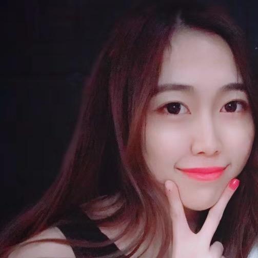 Ta的她