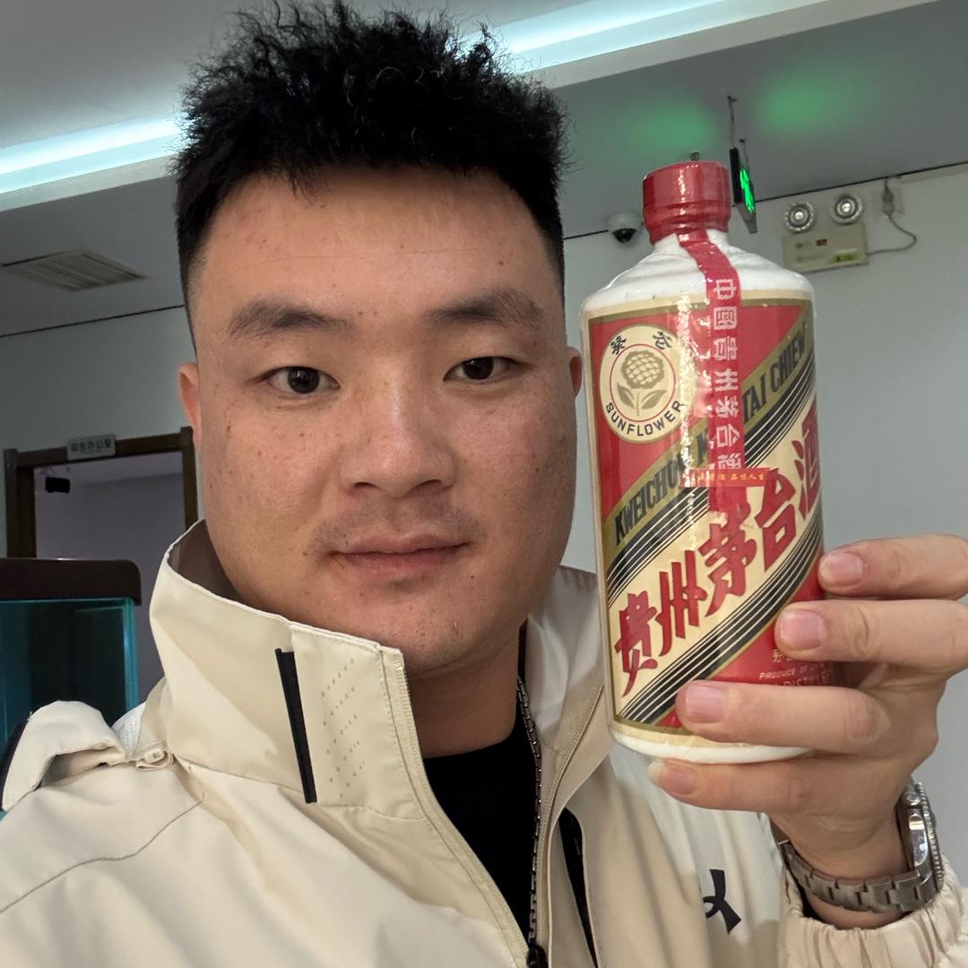 贵阳名酒回收小魏哥