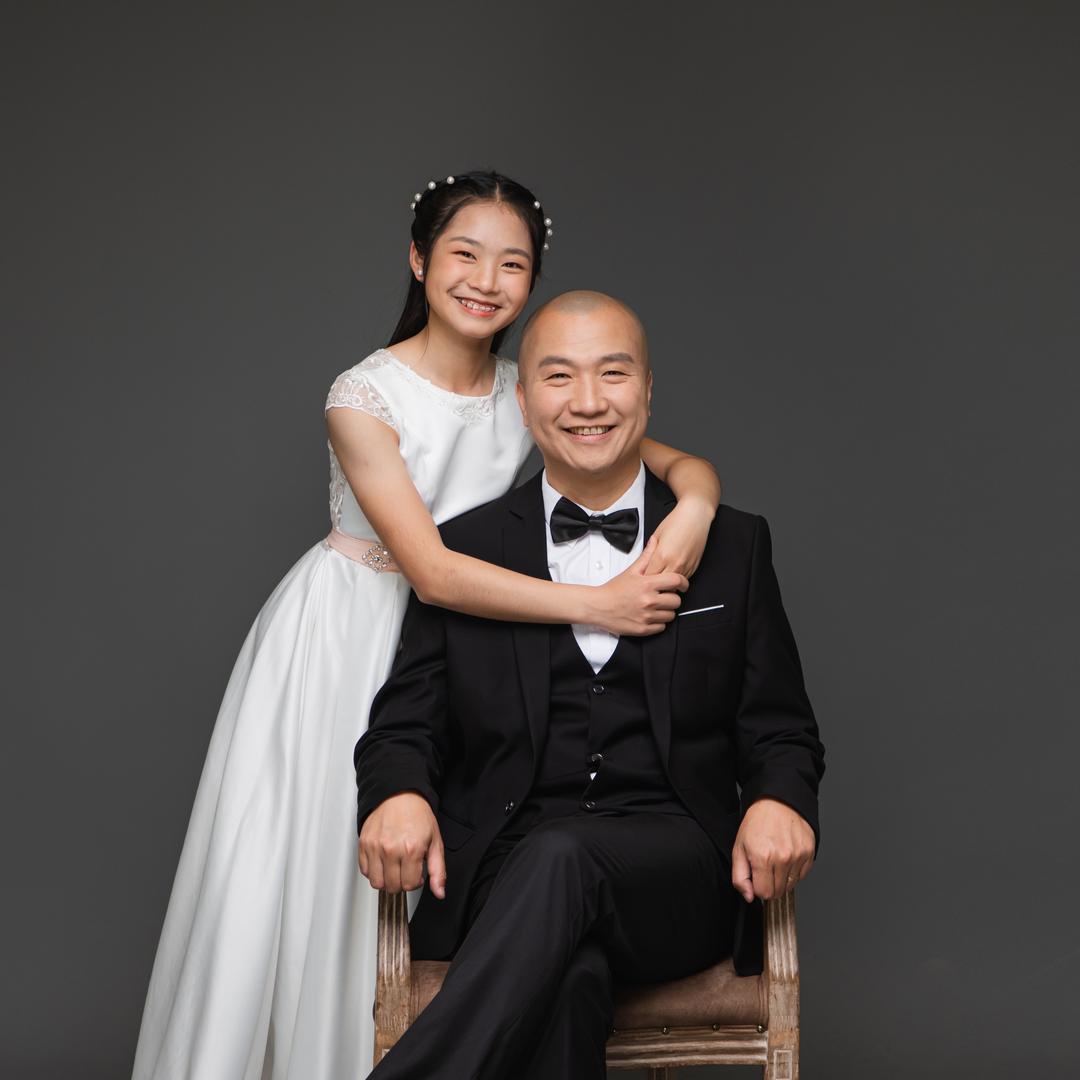 杨辰仪和她爹