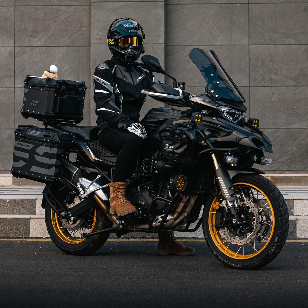 小冯骑不快🏍