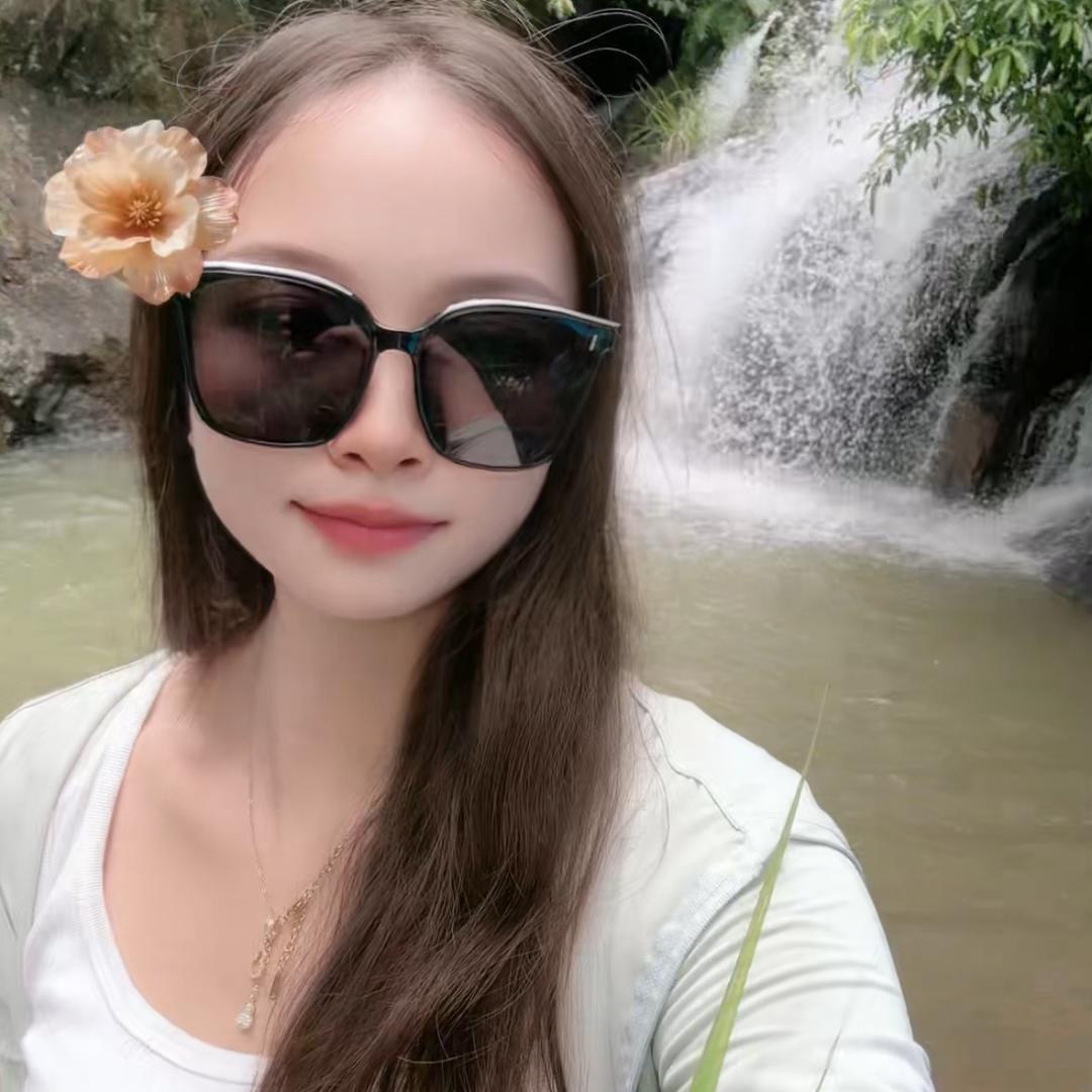 散场的拥抱