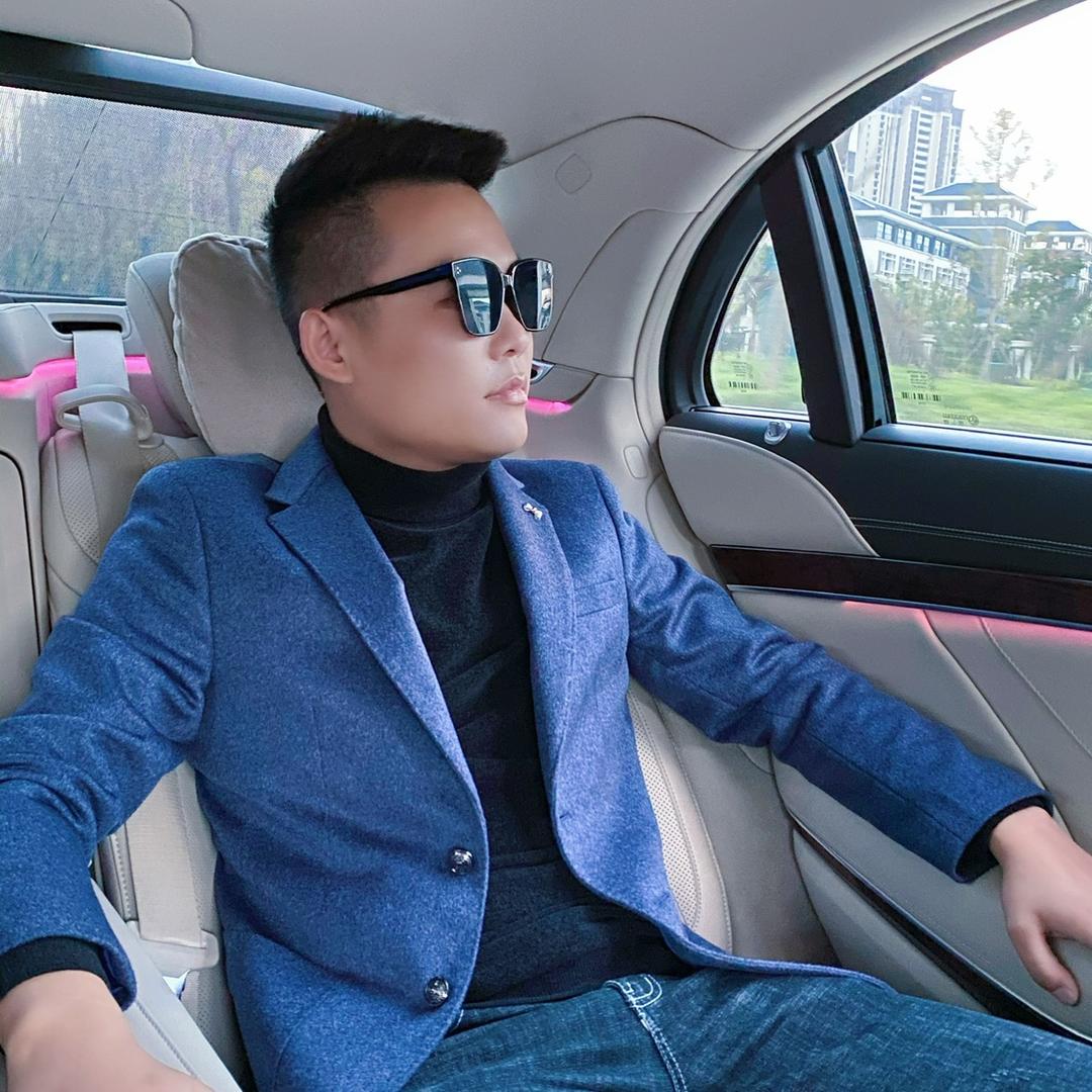 黑子吖