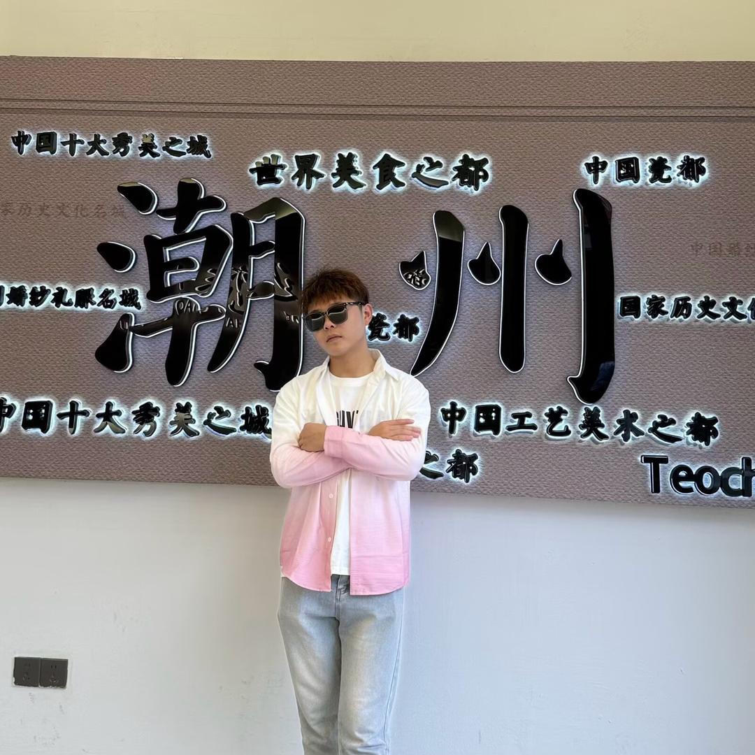 阿丽萨派对酒吧订台 阿龙