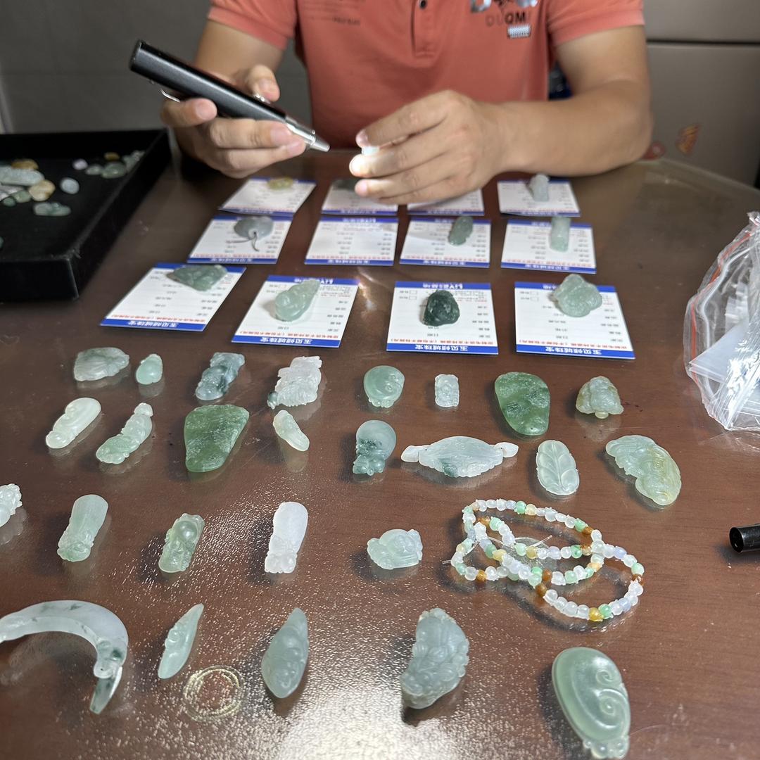 玉见倾城珠宝(翡翠回收♻️)