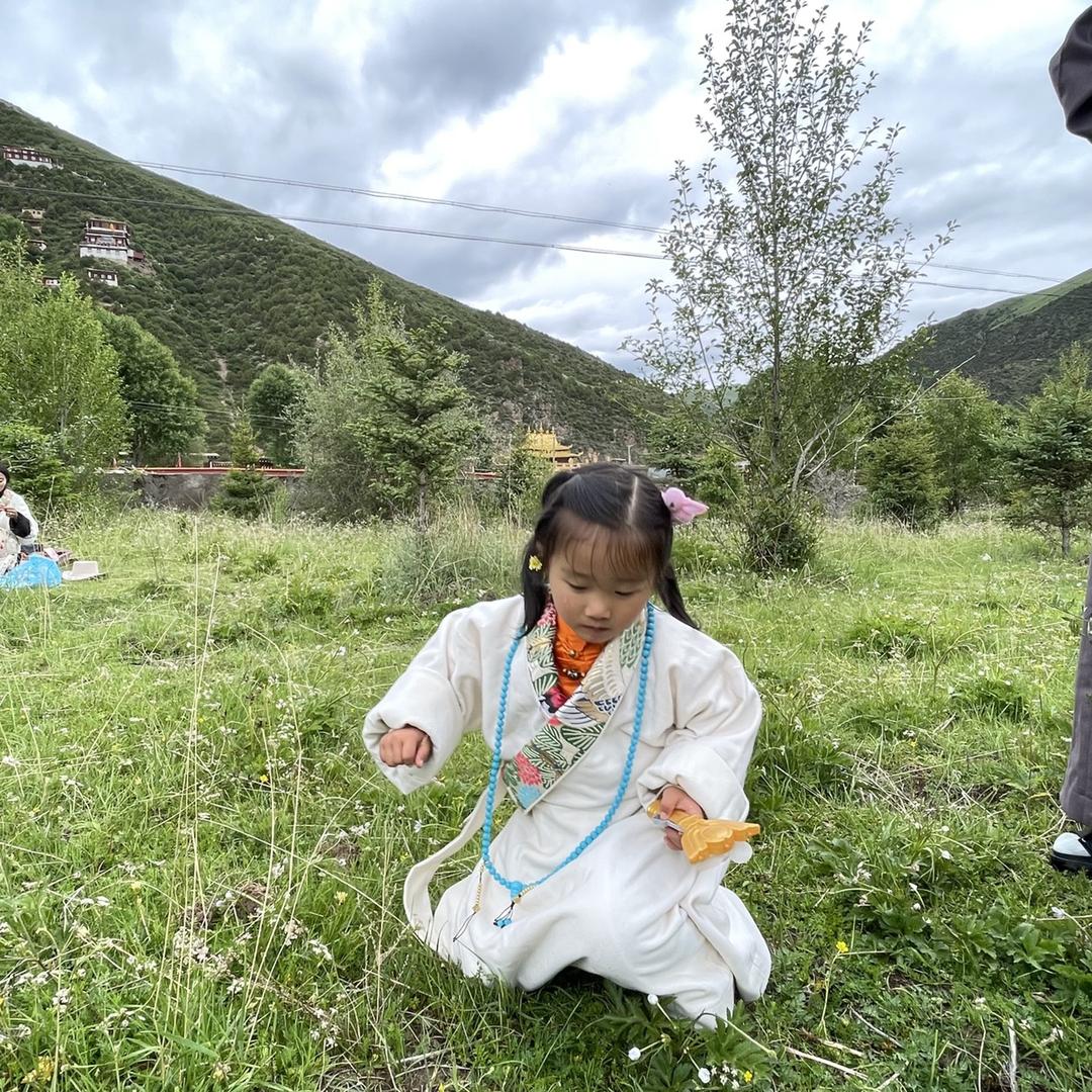 西藏卓玛在拉萨