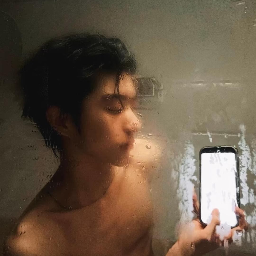 钱都给你.
