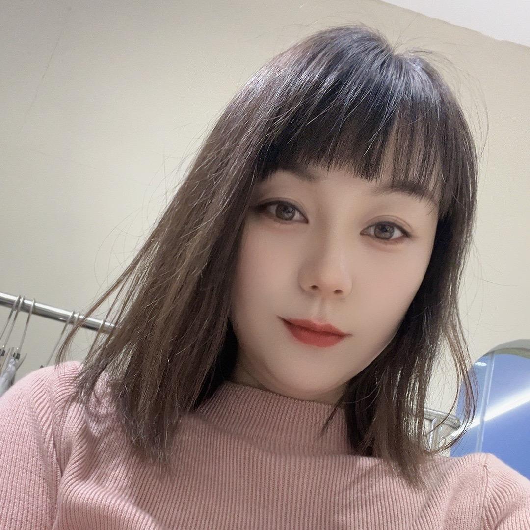 万邦白小白