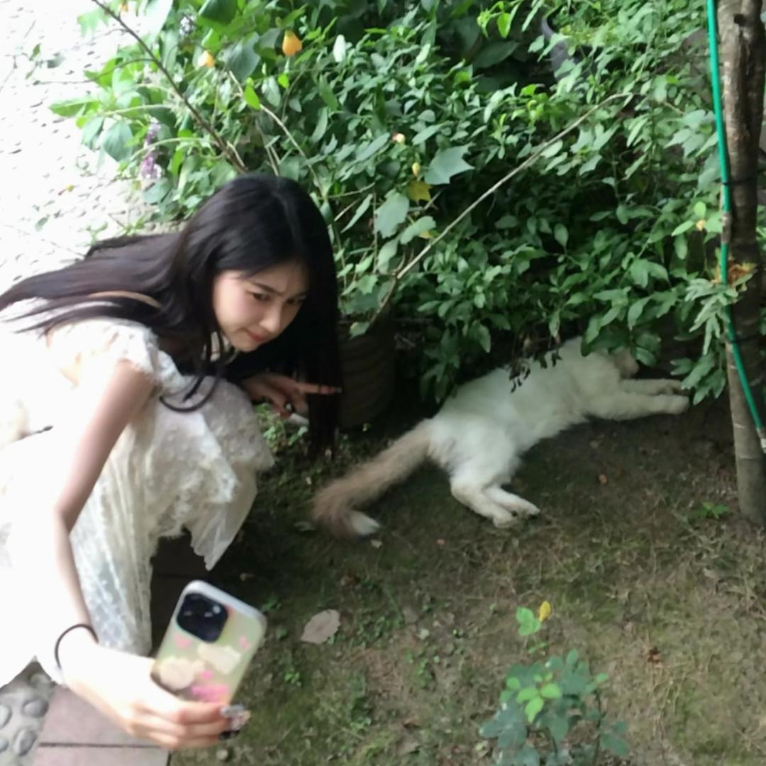 娜