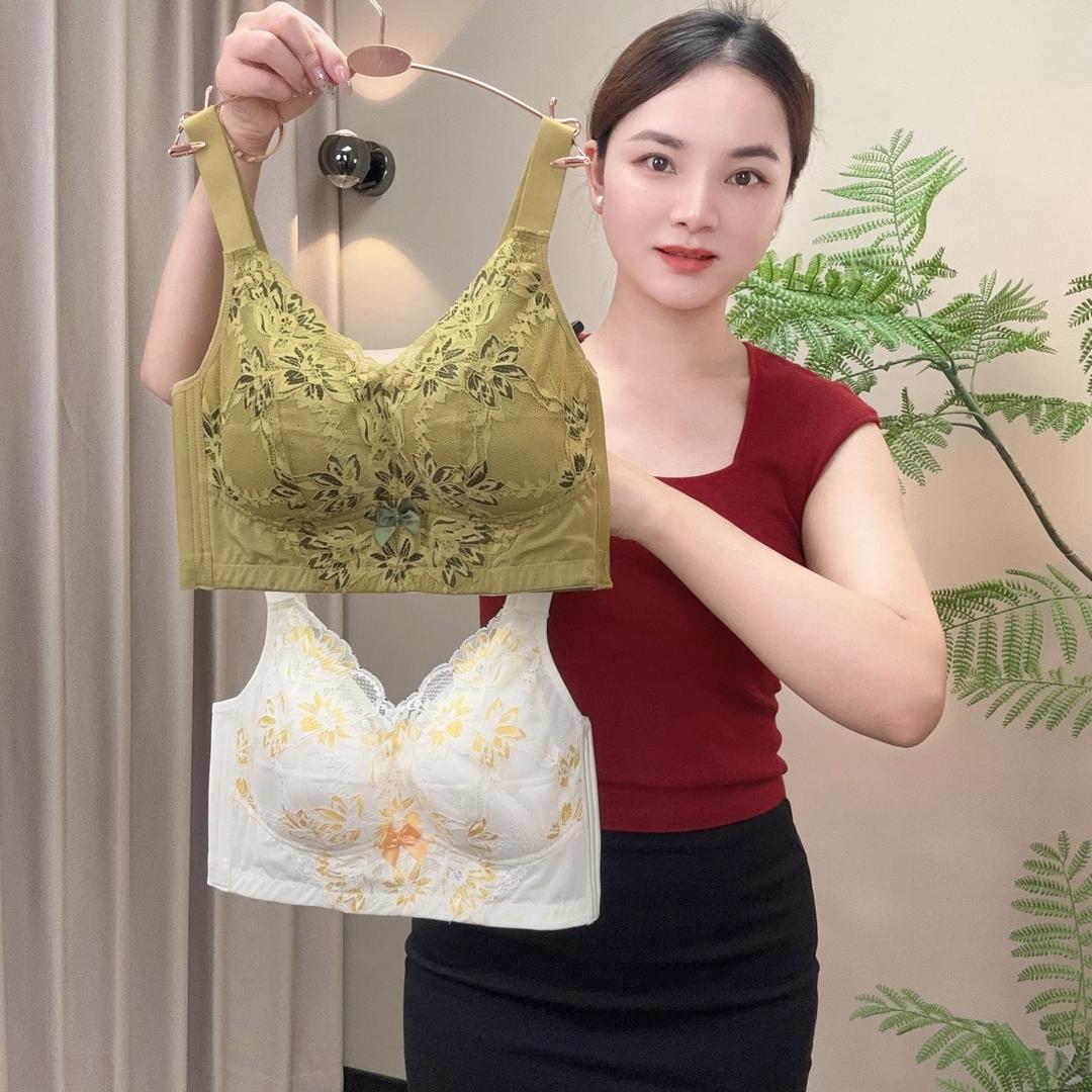 曼沐芬调整内衣店