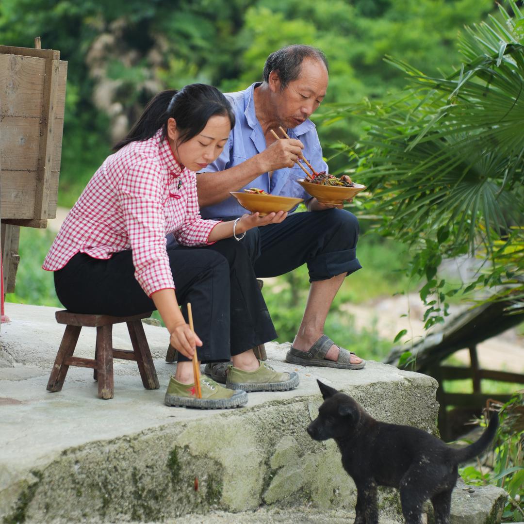 贵州阿英