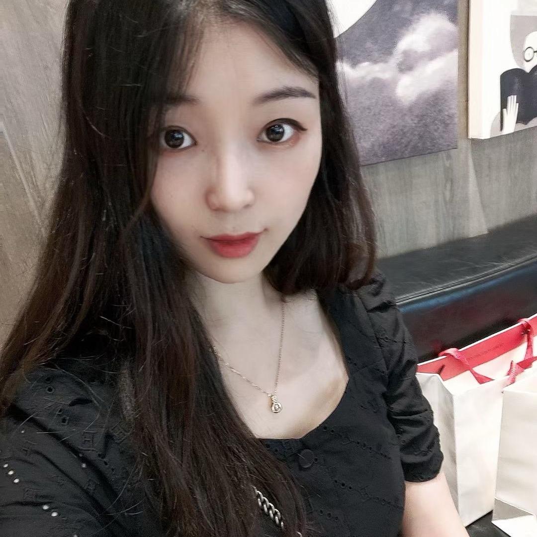 樱花拿铁🍬🌸