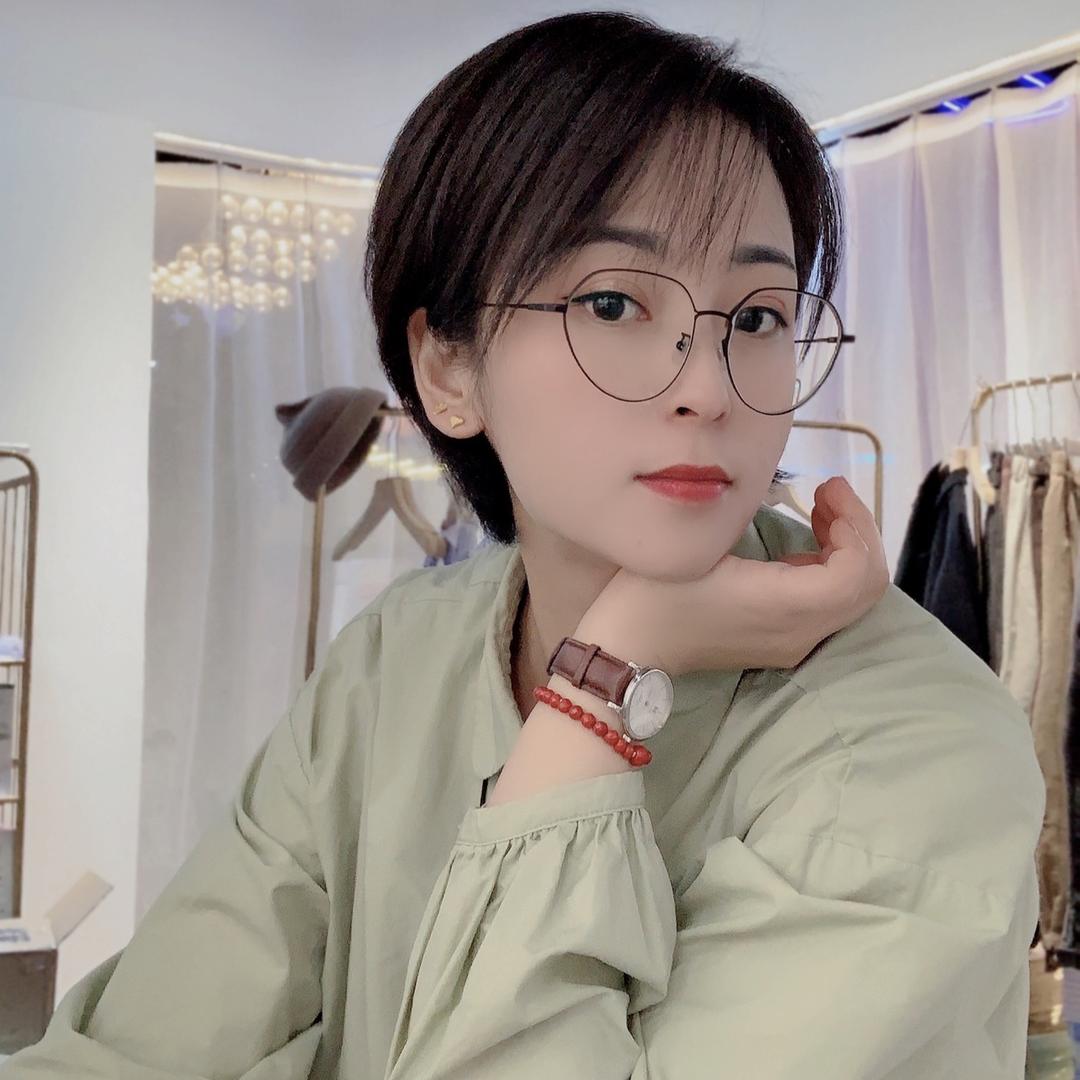 二月家女装