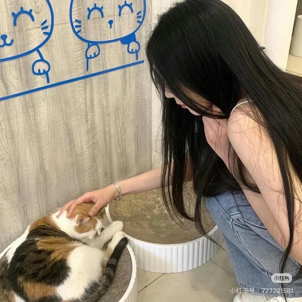罖亽