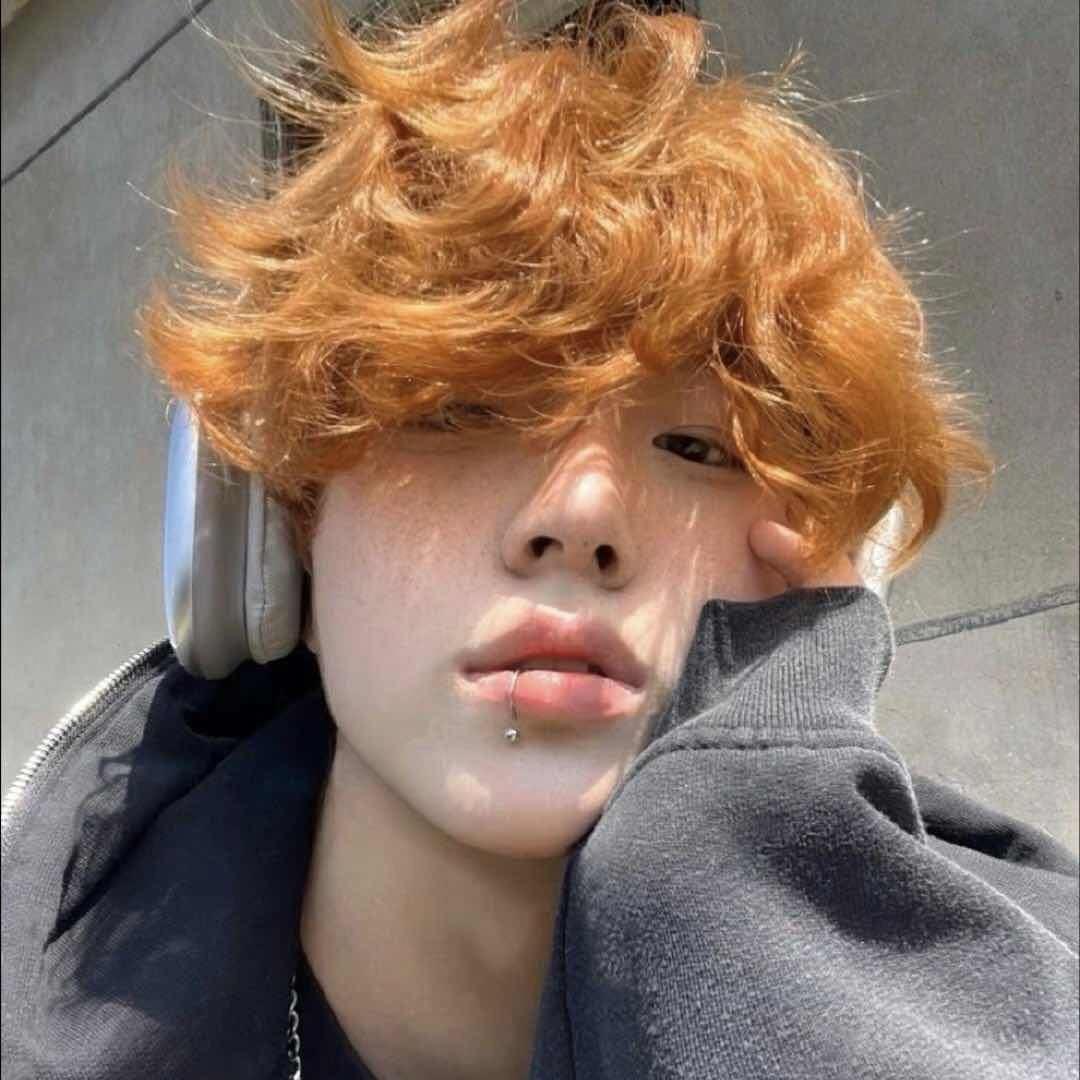 Gɪᴠᴇ ᴜᴘ .