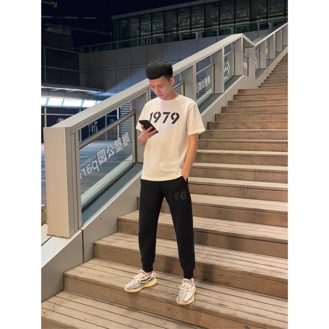 小喆服装店