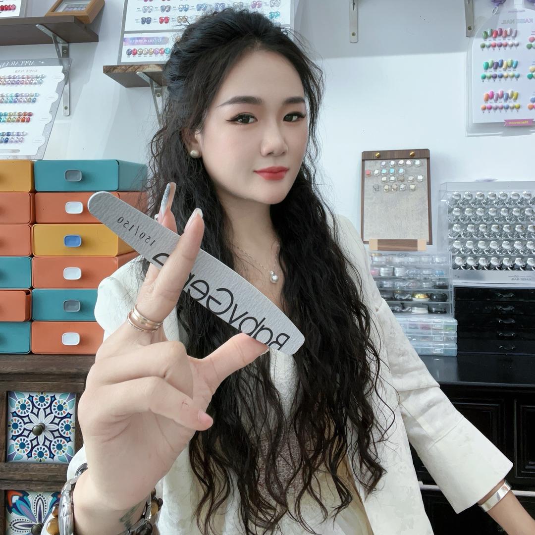 沐玲美甲美睫调肤(保利广场店)官方号