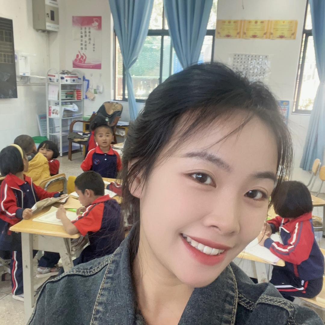 果果爱吃香菜