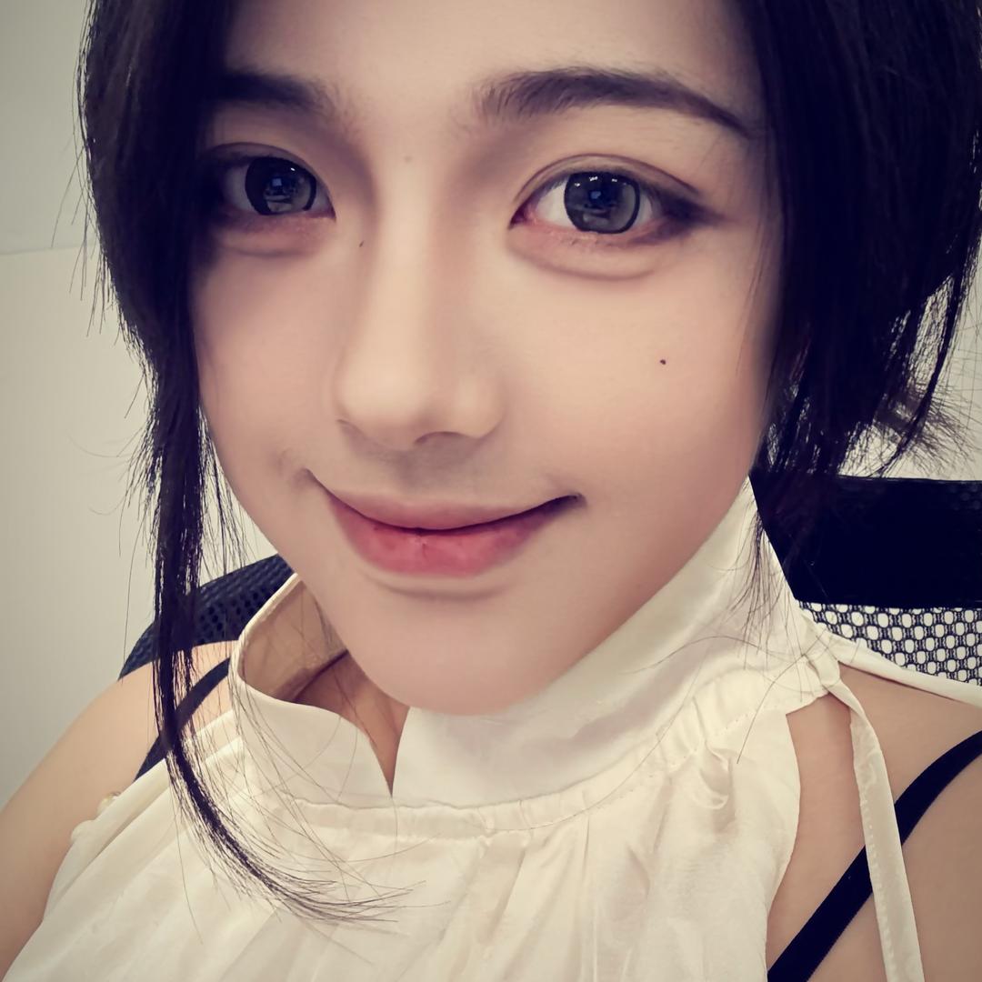 被咬了一口的蛋挞