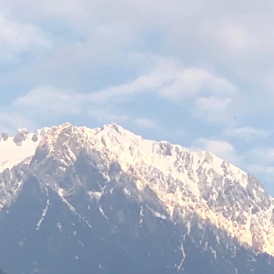 熬最深的夜喝最苦的药