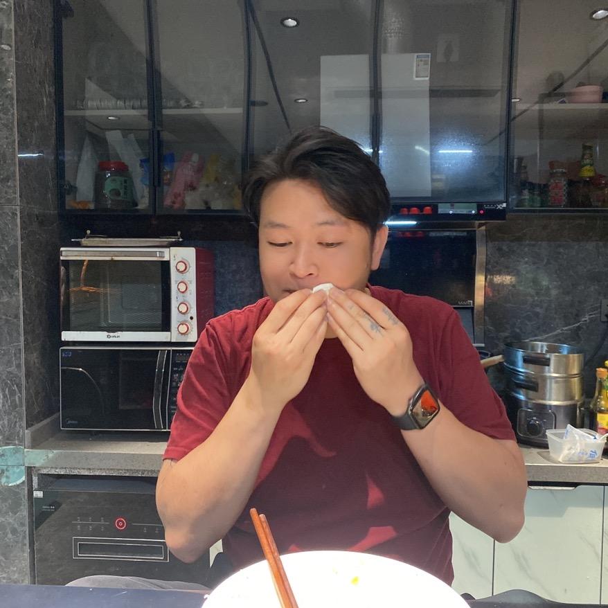 刘志远