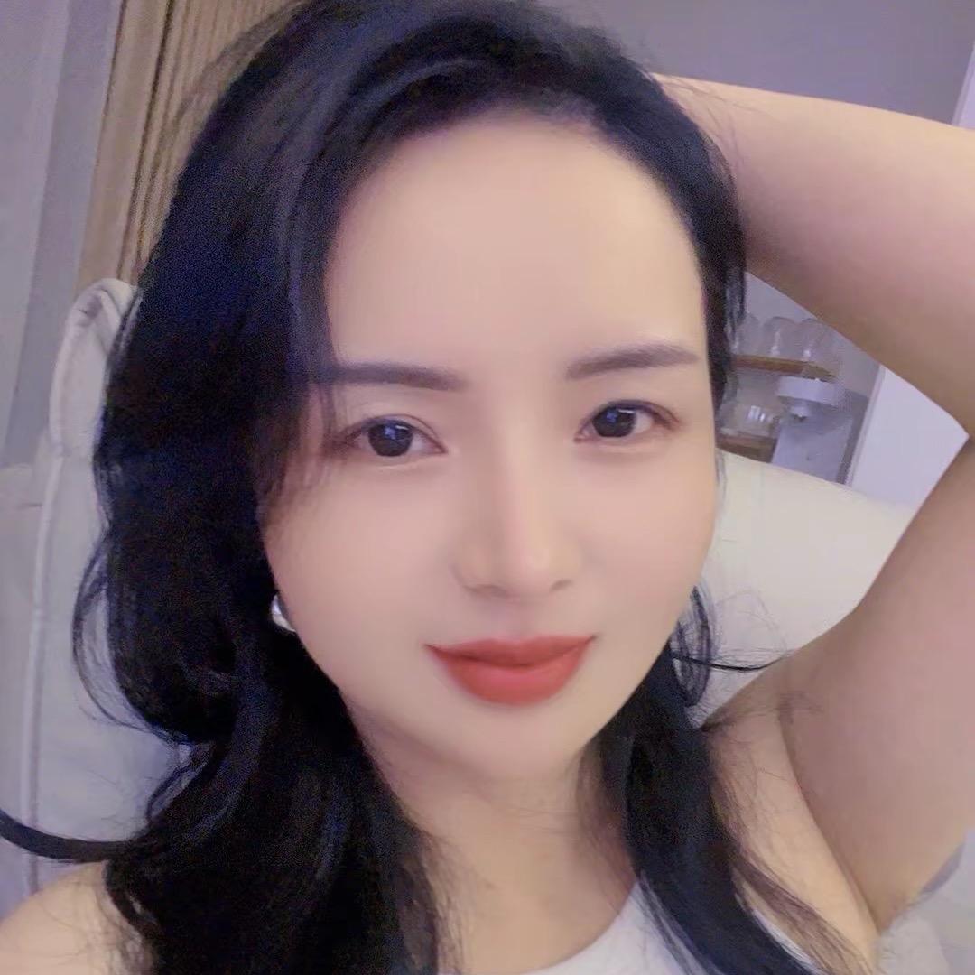 lW微微一笑很倾城