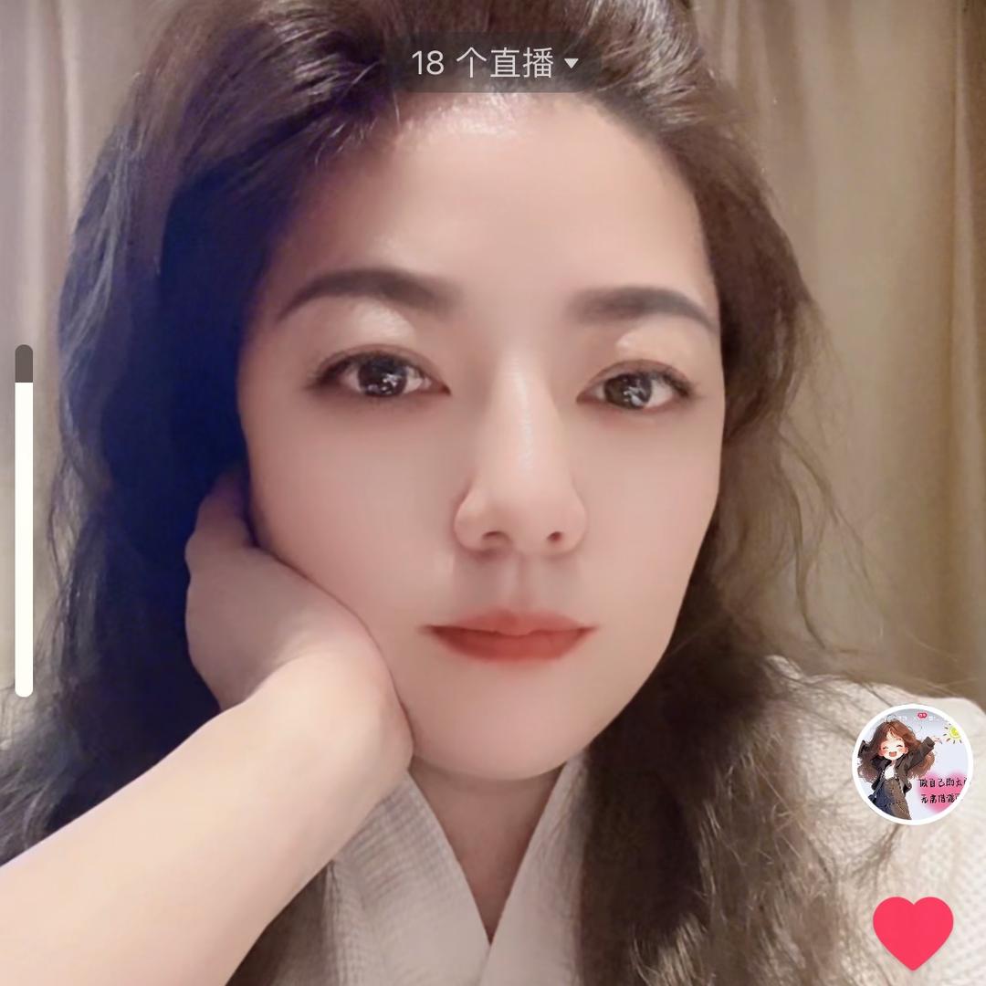 手牵手💕
