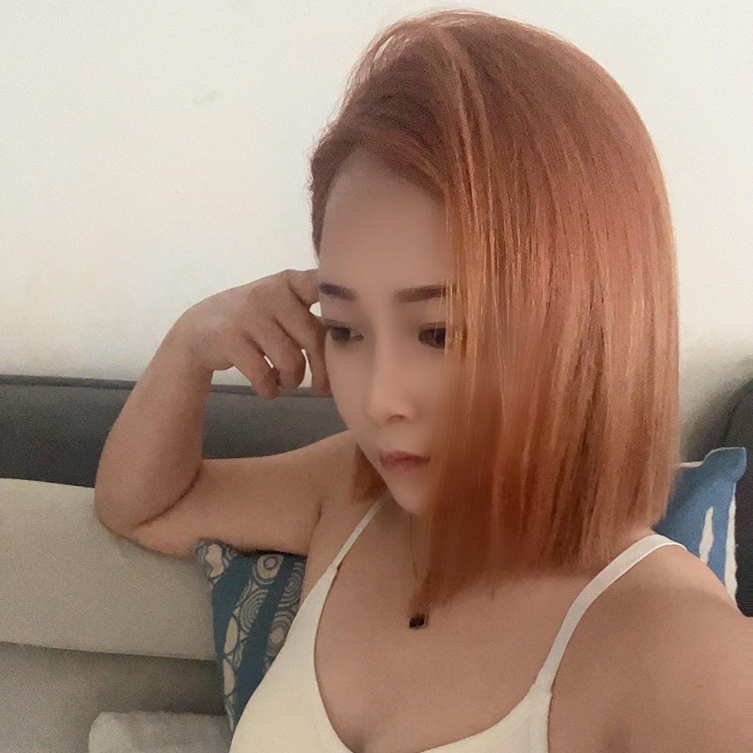 @左撇子梅子