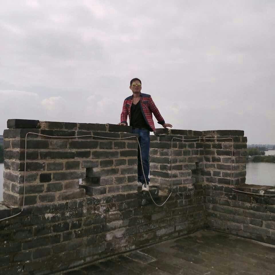 凌晨（净化板维修）