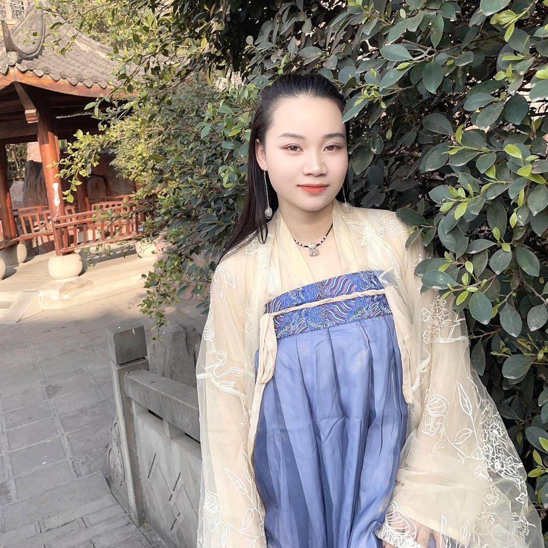 茅台小容（杨氏四知堂）