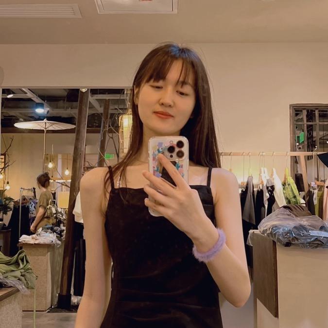 热爱生活的Monica