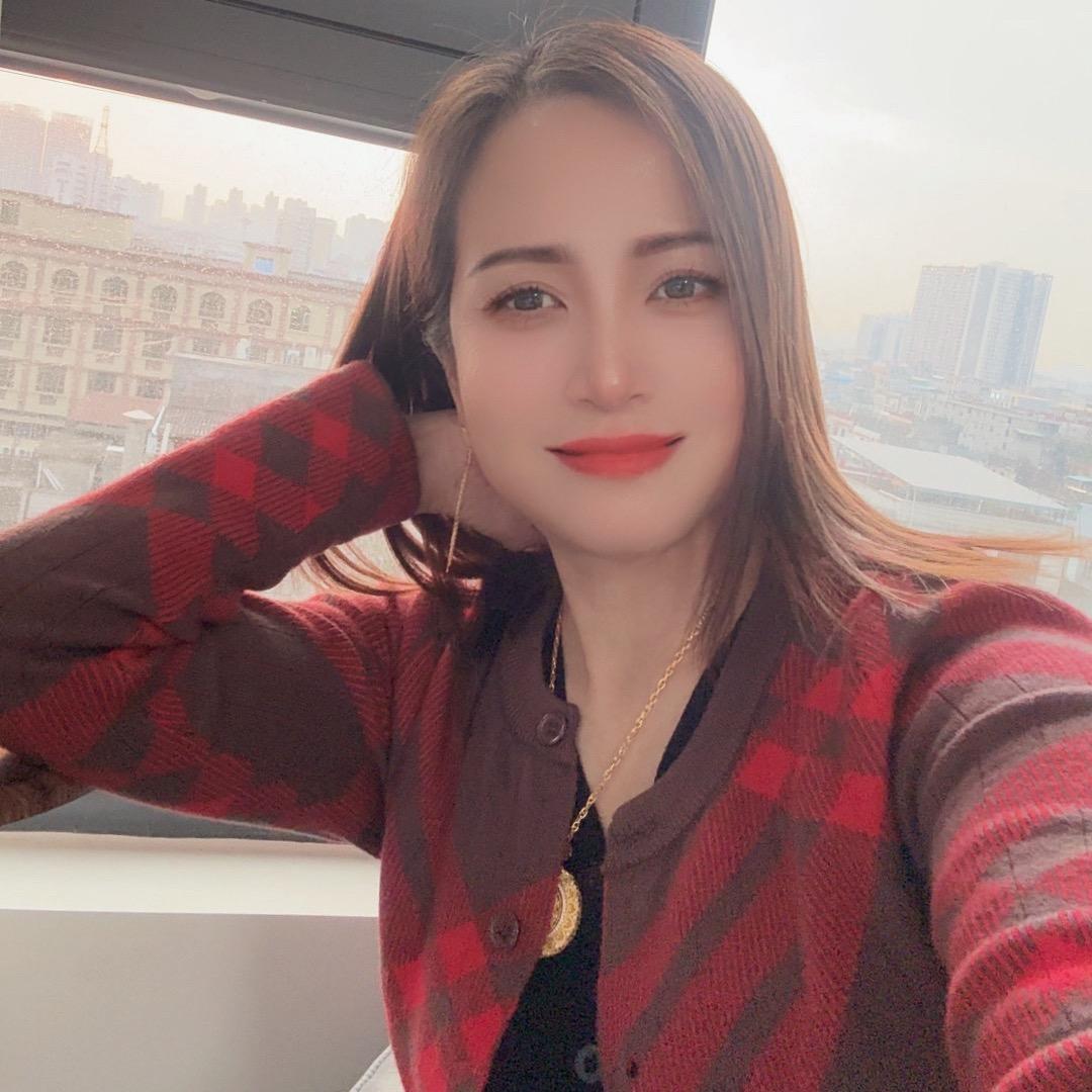 阳光☀️的女孩
