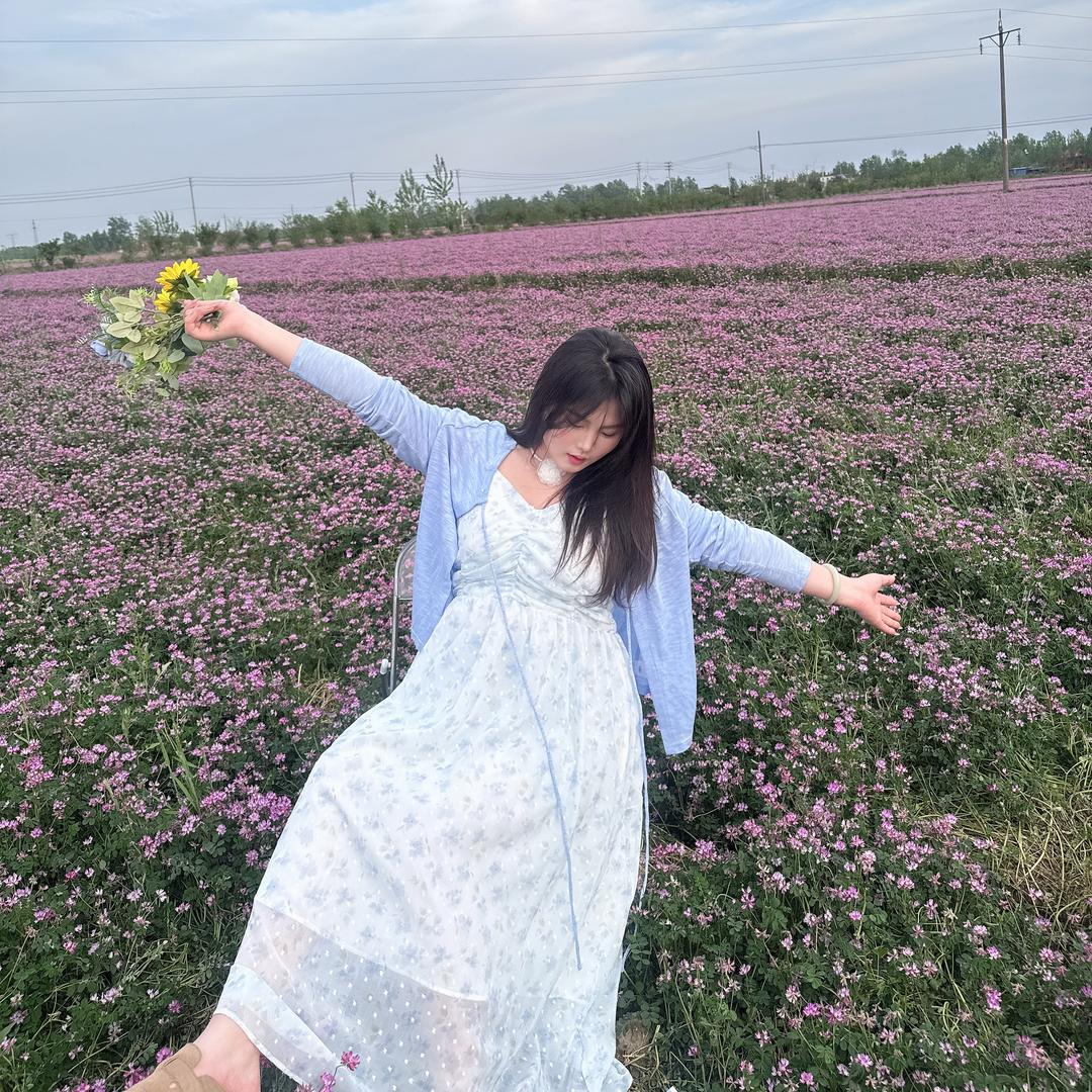 凌博大码女装上新中……