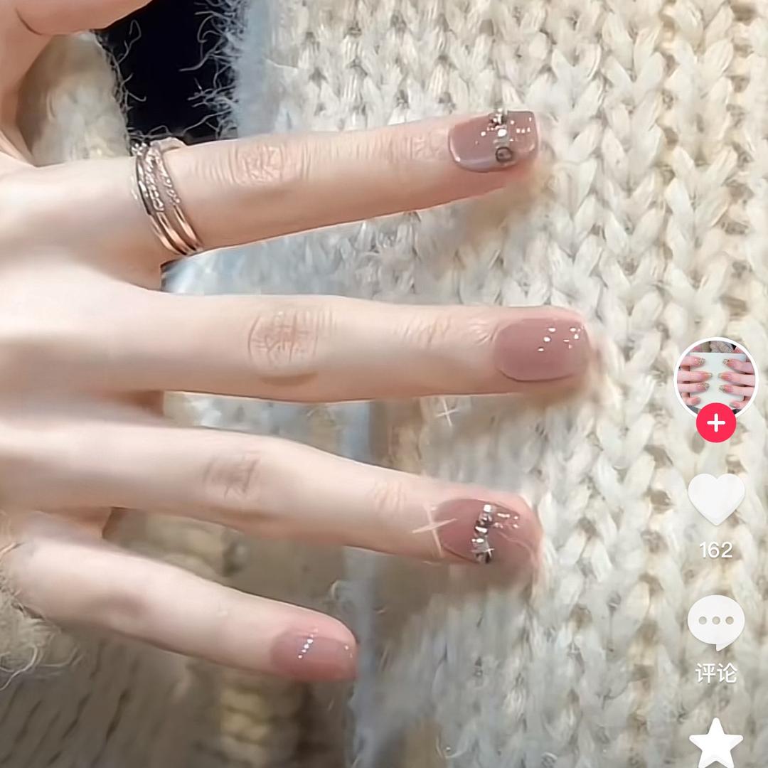 Kkk开心过好每一天