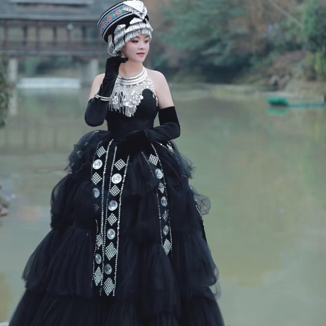 倩妹山歌