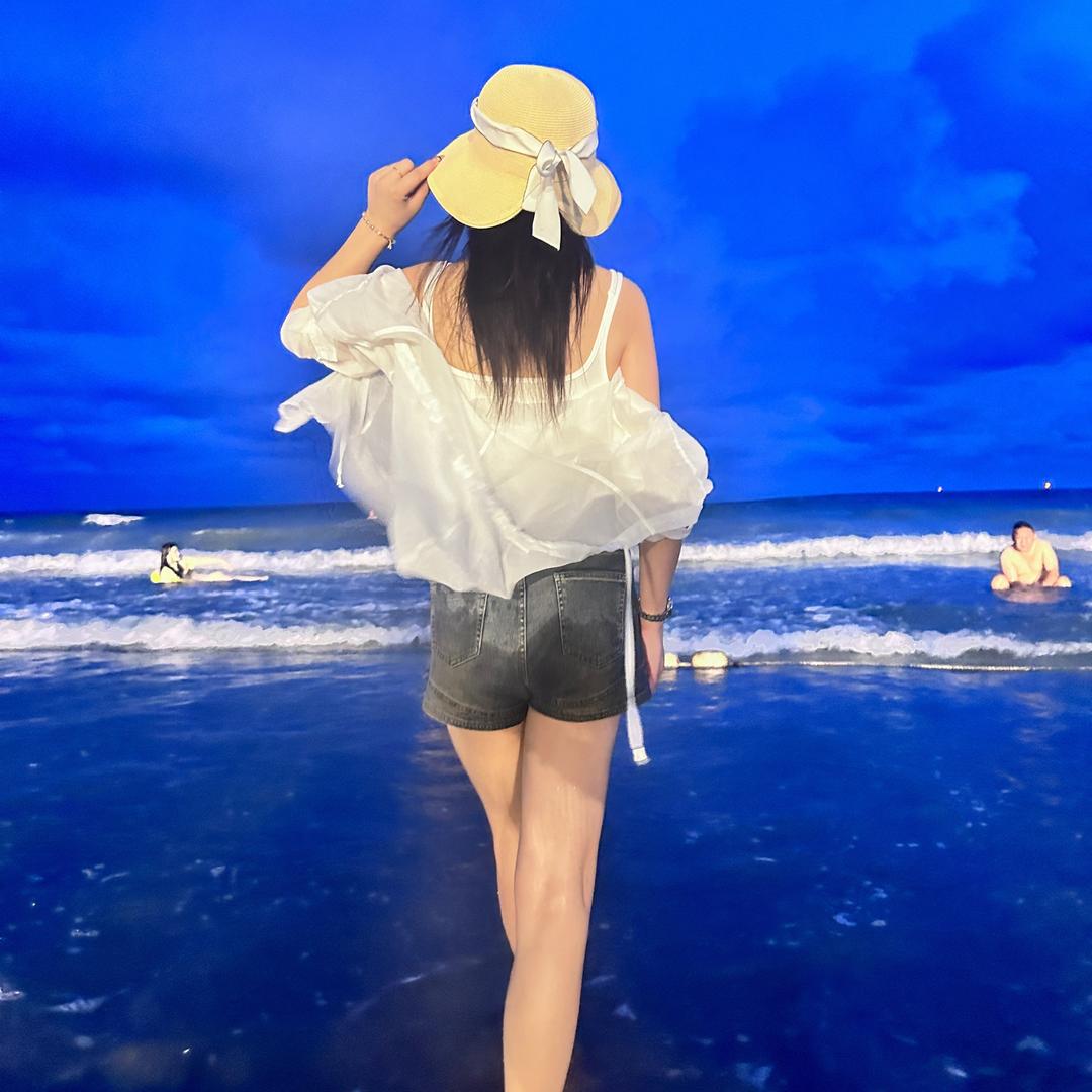 维💋小宝……