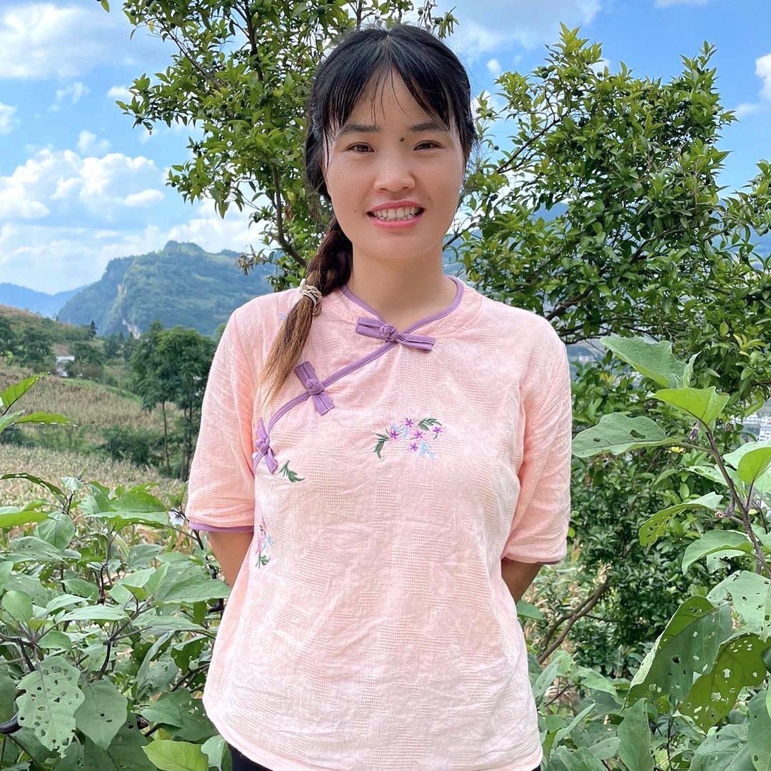 农民张小梅