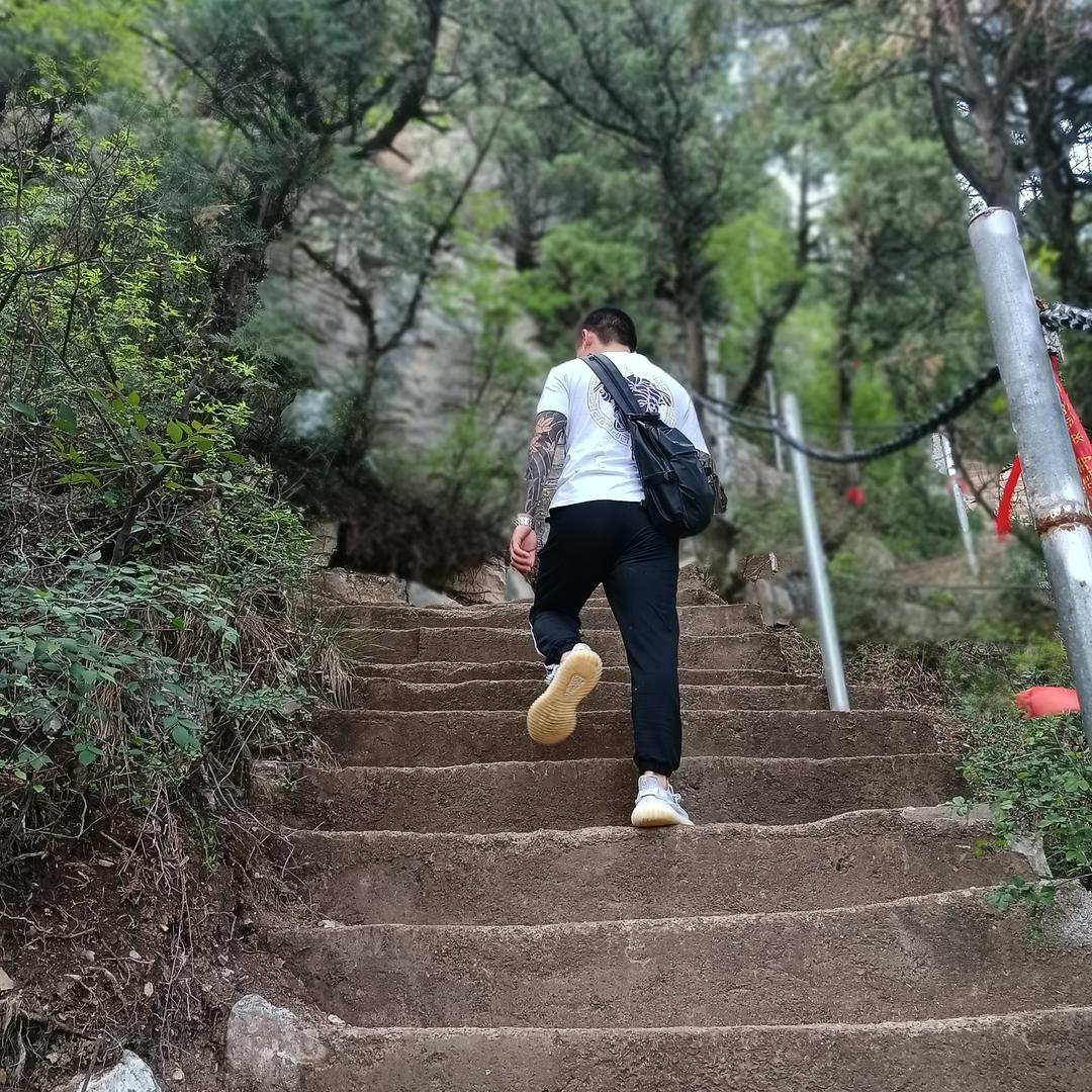 王二小（麻辣鱼）