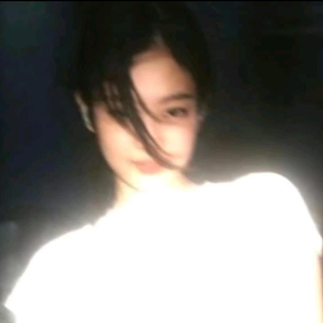 AnnaMali_