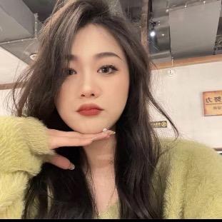 微胖的萱萱（精品穿搭）