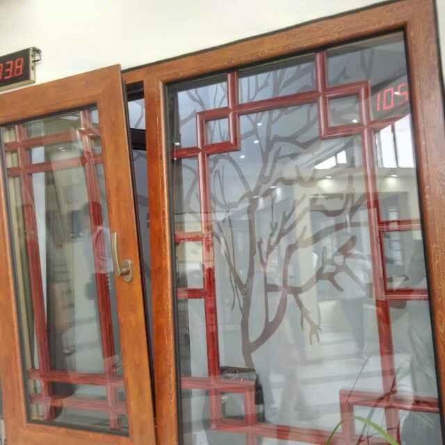 世博门窗工厂