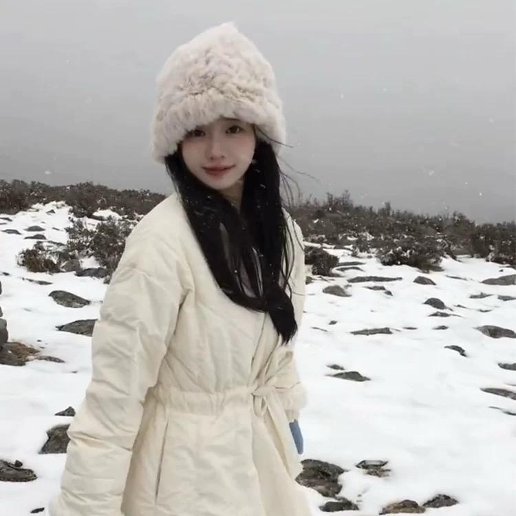 有点小H