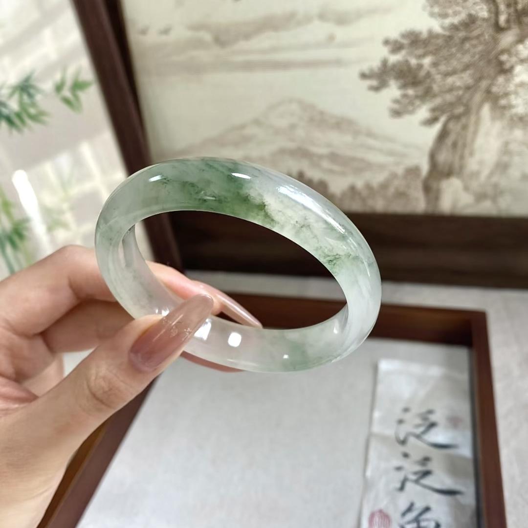 冰翠手镯