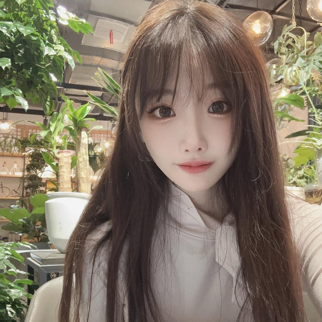 🪐zuzu爱吃🐟💫