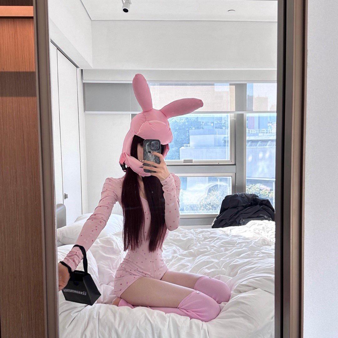 贺千千