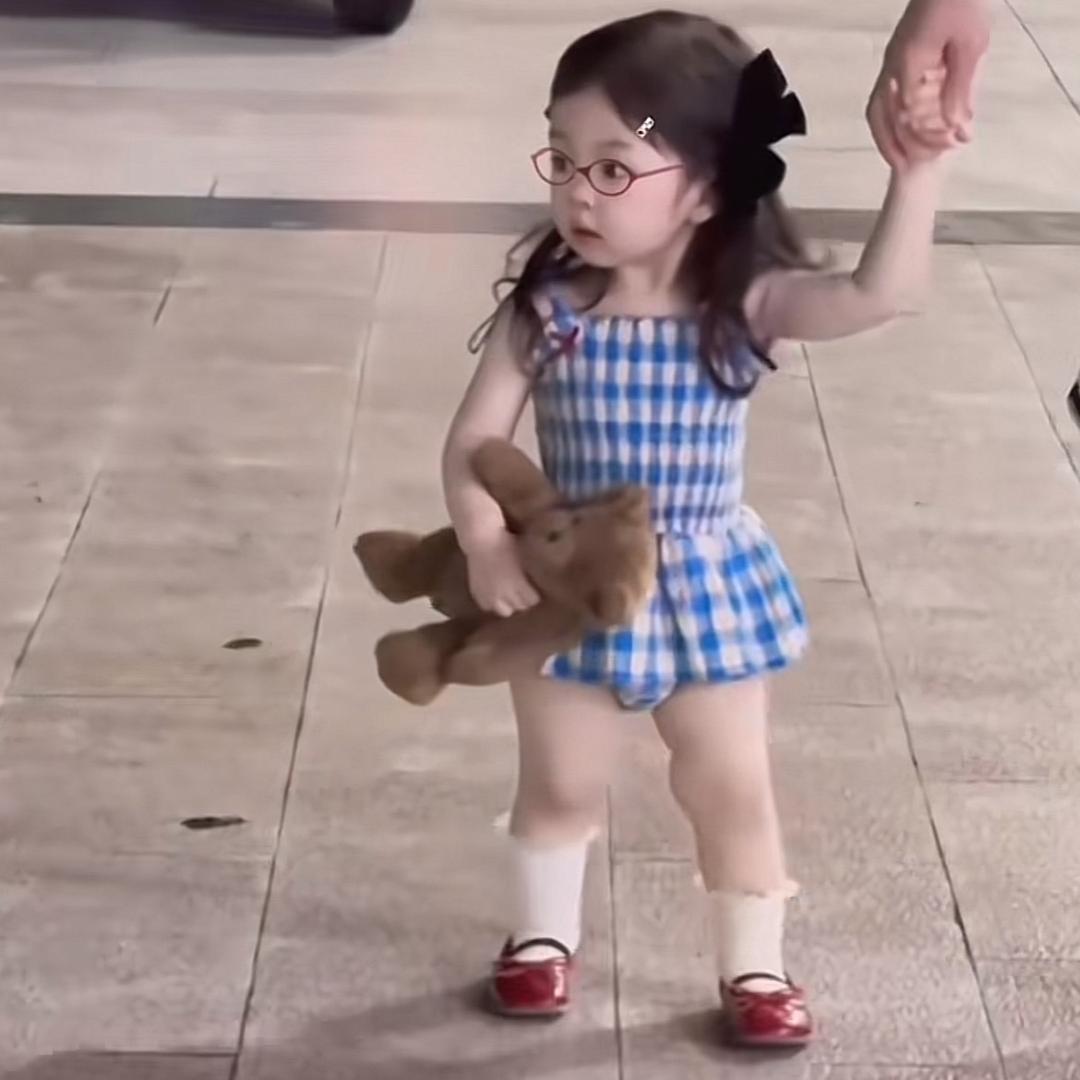 姐姐🚗郝甜