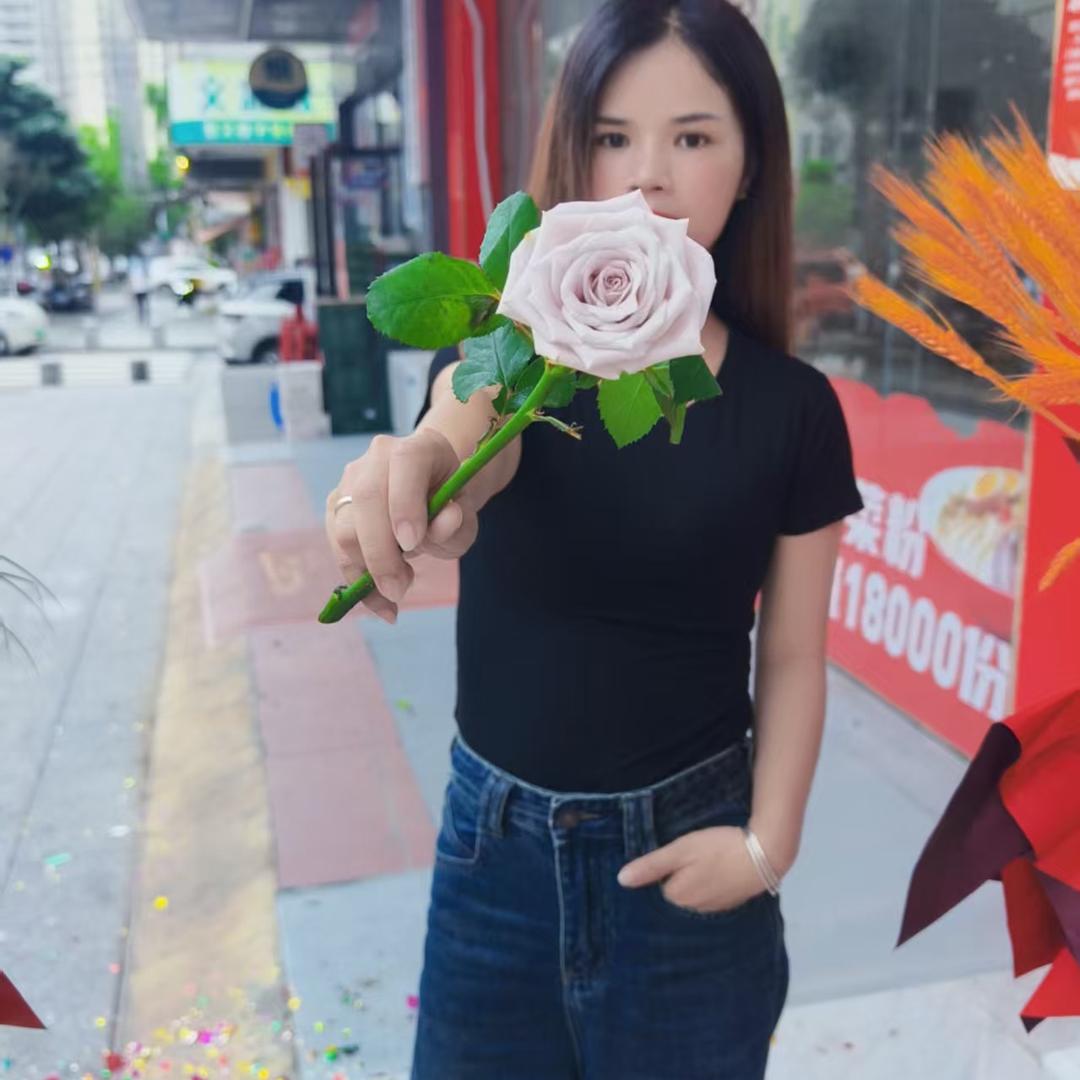 🫥Hello💁‍♀️蔡小姐